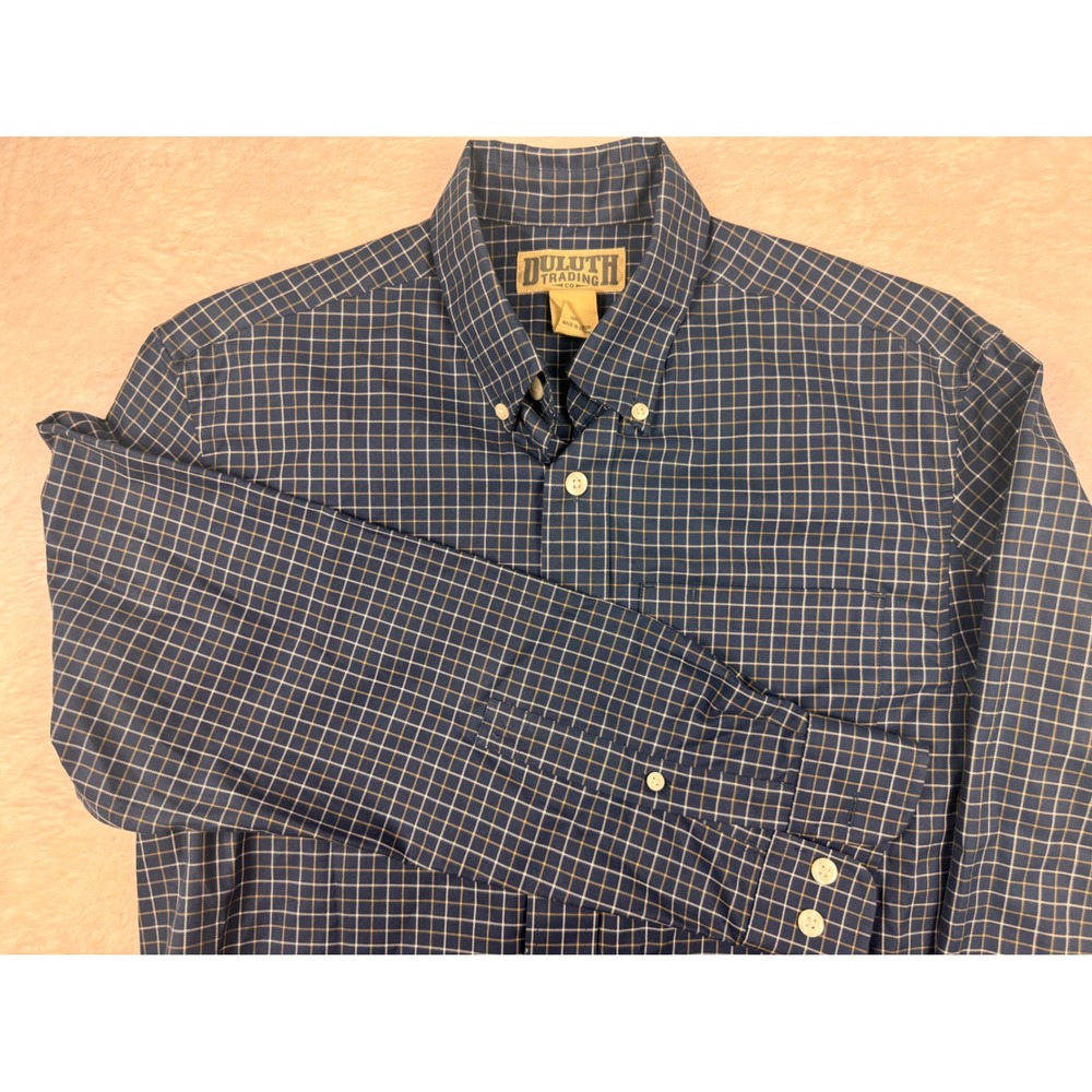 Duluth Trading Co Mens Small Blue Grid Check Cotton Button Down Shirt LS